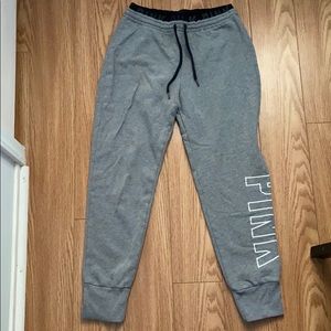 vs pink joggers